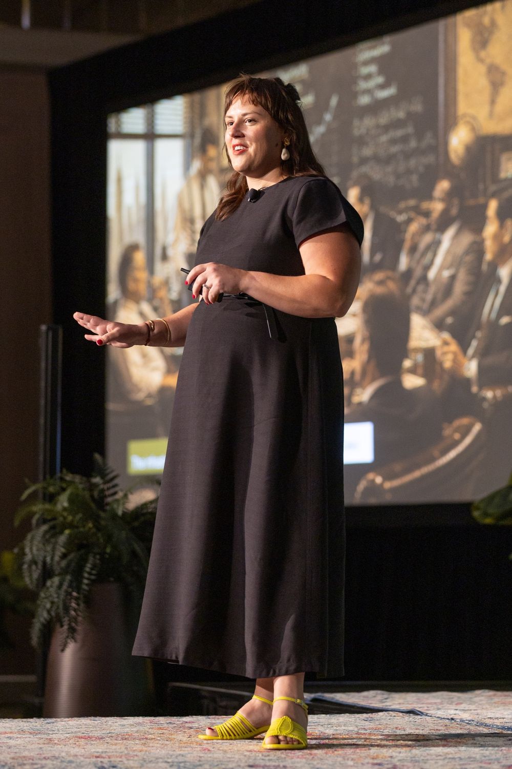 Amanda Worsfold speaking on stage at ChiefX